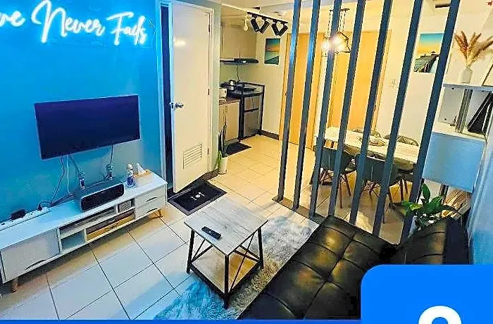 Hotel Lnf Staycation In Pasig